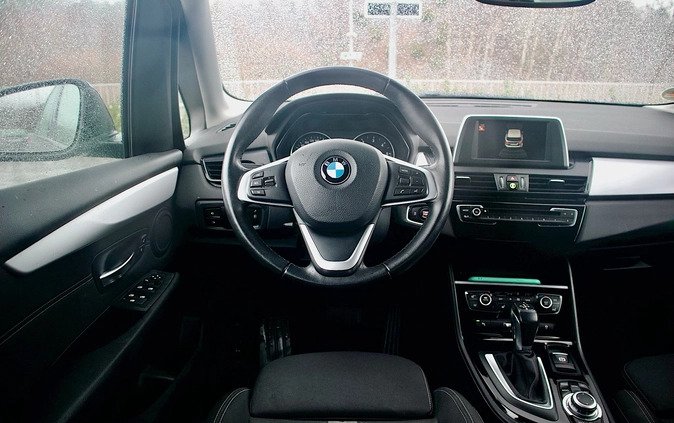 BMW Seria 2 cena 69900 przebieg: 116600, rok produkcji 2016 z Gdańsk małe 277